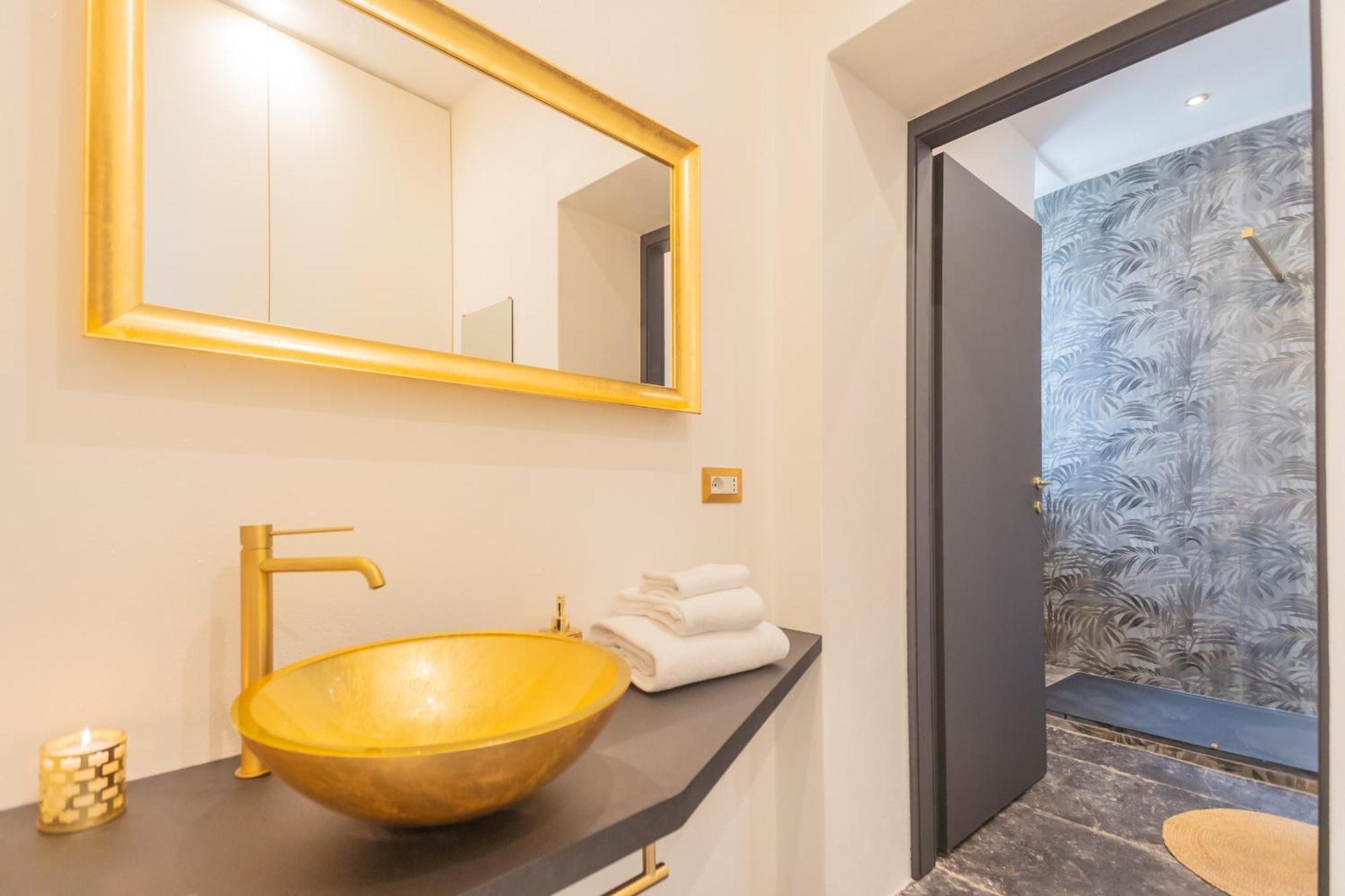 Como Dreams Apartments By Rent All Como Exterior photo
